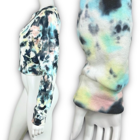 💙 NWT COLSIE Tie Dye Fleece Oversized Cropped Crew Sweatshirt Pastel Athleisure - Picture 6 of 11